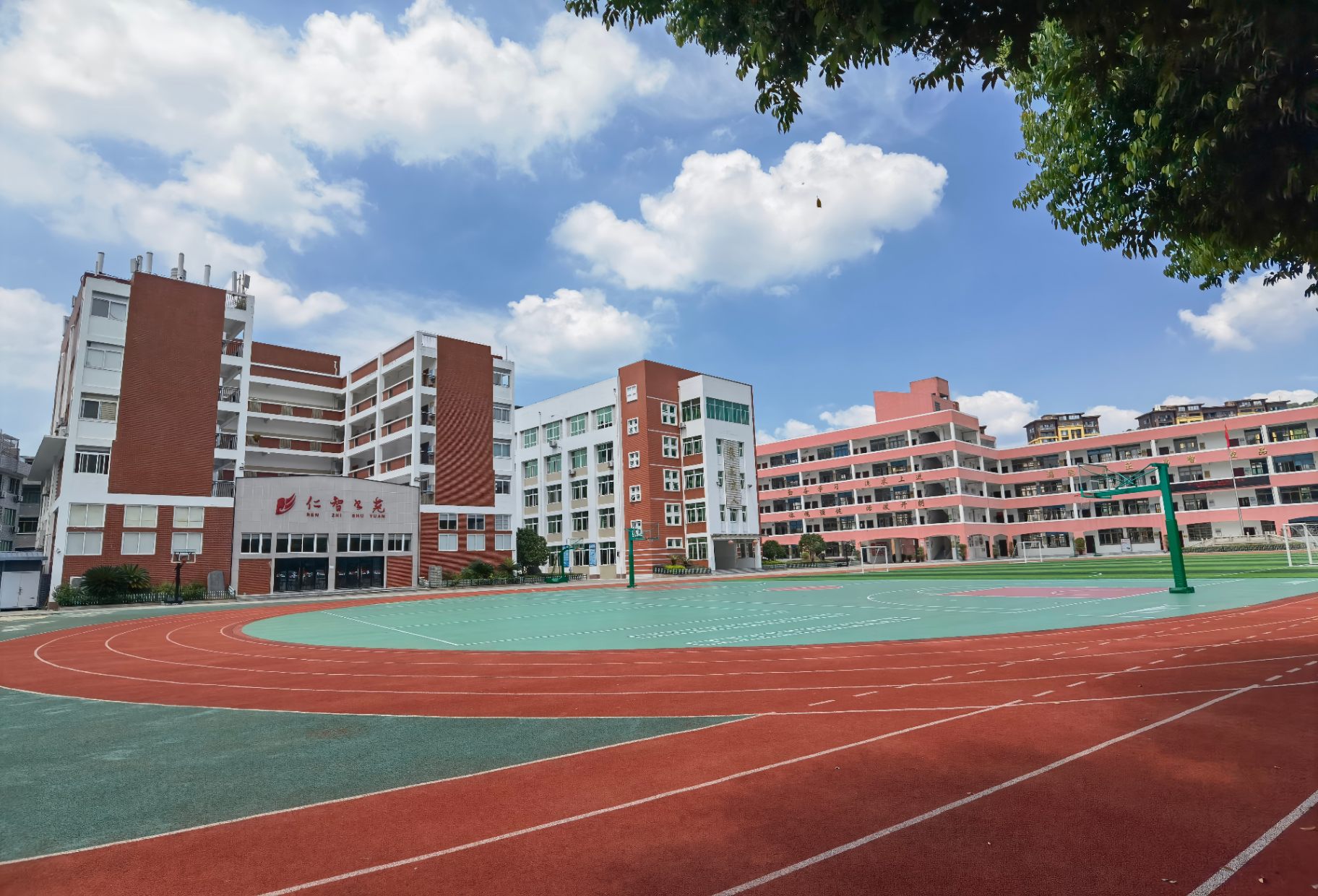 福鼎市山前中心小学校园全景